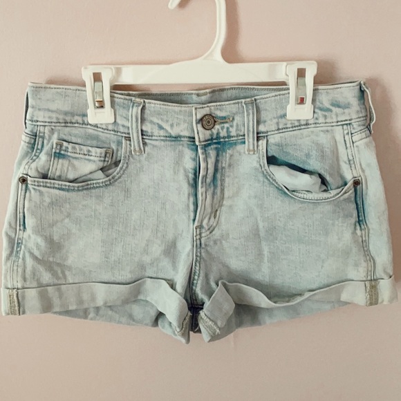 Boyfriend Jean Shorts - Picture 1 of 3